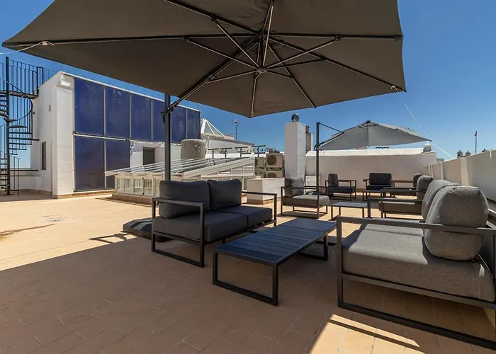 Allo Apartments San Roque Bajo B- Rooftop Community Terrace -